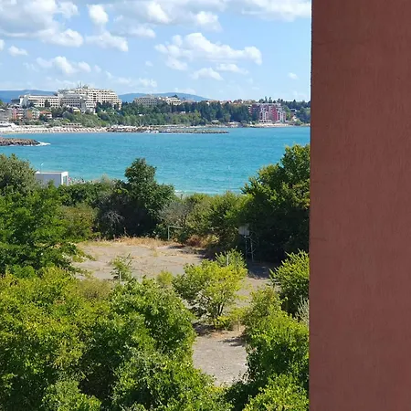 Sea View Равда